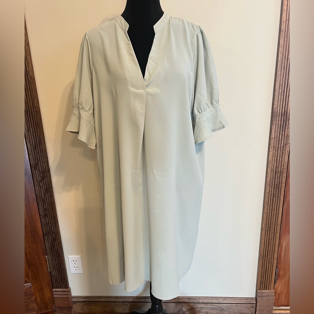 V Neck Short Sleeve Dress